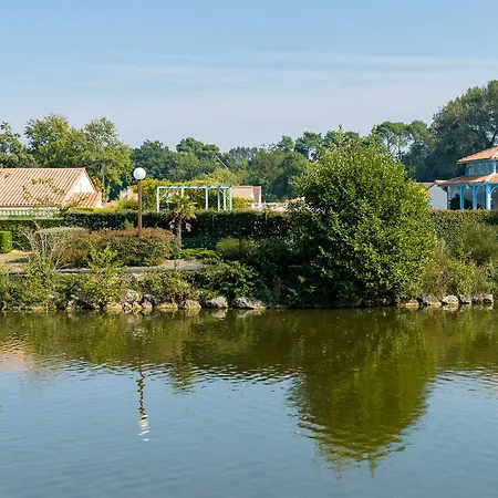 Lagrange Le Clos Des Chenes 홀리데이파크 레 마트