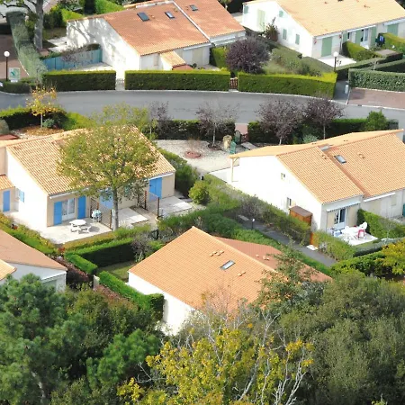 Lagrange Le Clos Des Chenes 레 마트